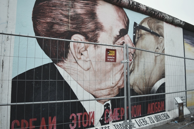 The Kiss On East Side Gallery